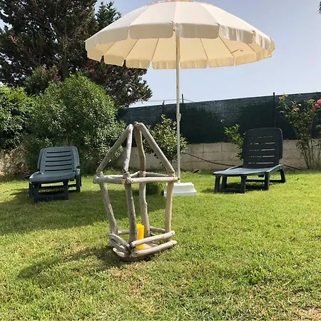 Casa Vacanze La Guzzetta Ranch Holiday home *