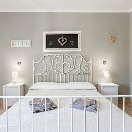 Casa Vacanze La Guzzetta Ranch Holiday home Canaglia