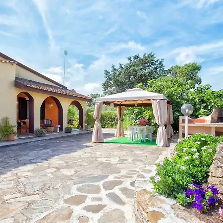 Casa Vacanze La Guzzetta Ranch